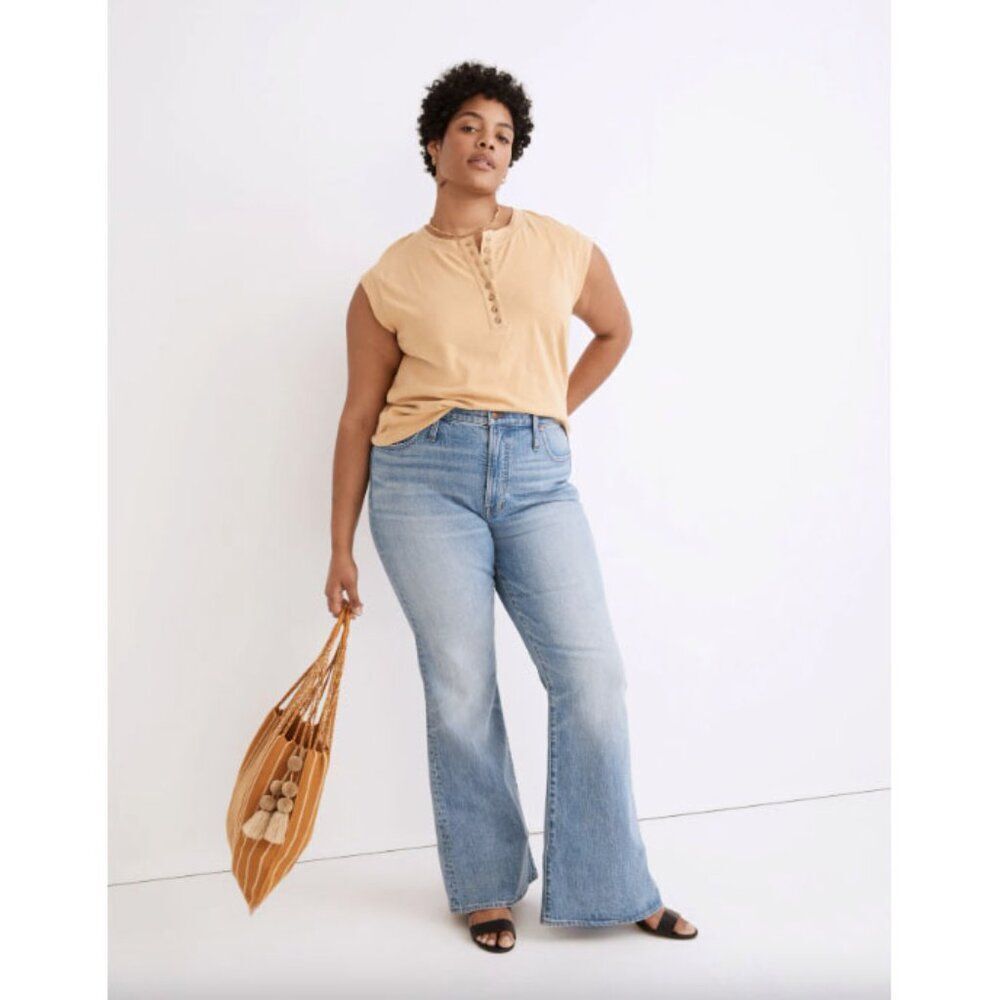 Madewell Light Blue Delavan Wash High Waisted The Perfect Vintage Flare Jeans